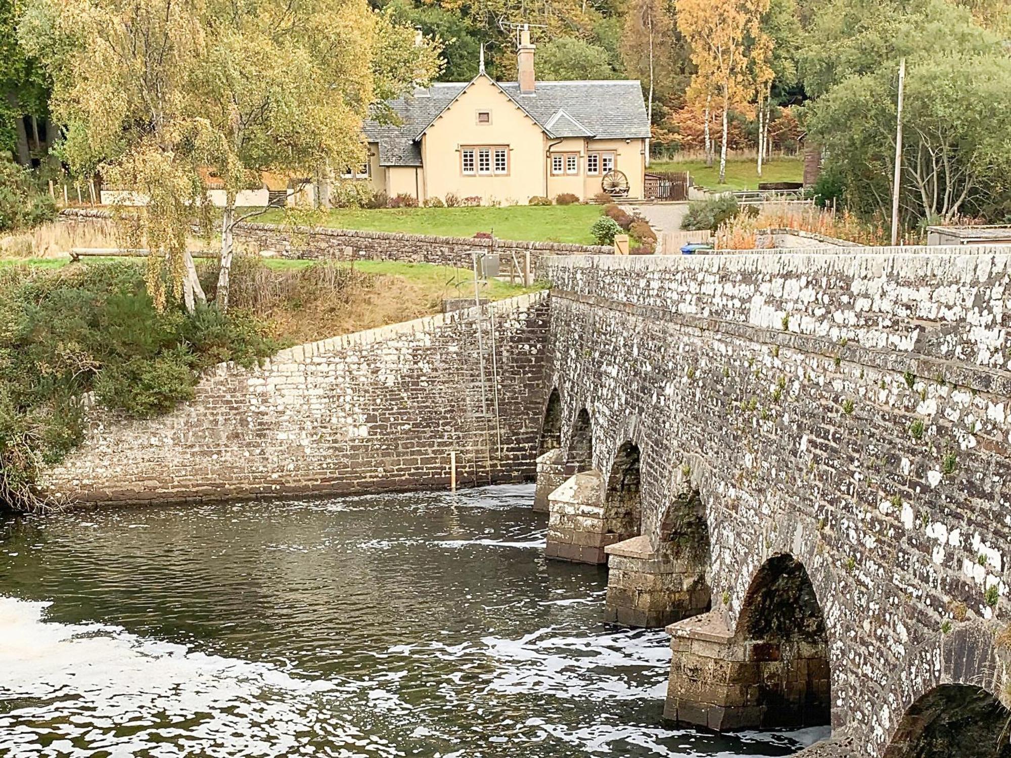 Sluice Keepers Cottage Skelbo Exterior photo